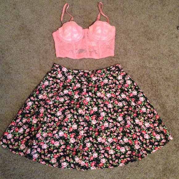F21 Floral Skater Skirt