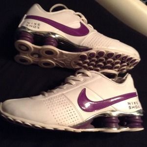 Purple nike shocks LOWEST PRICE UNLESS BUNDLED