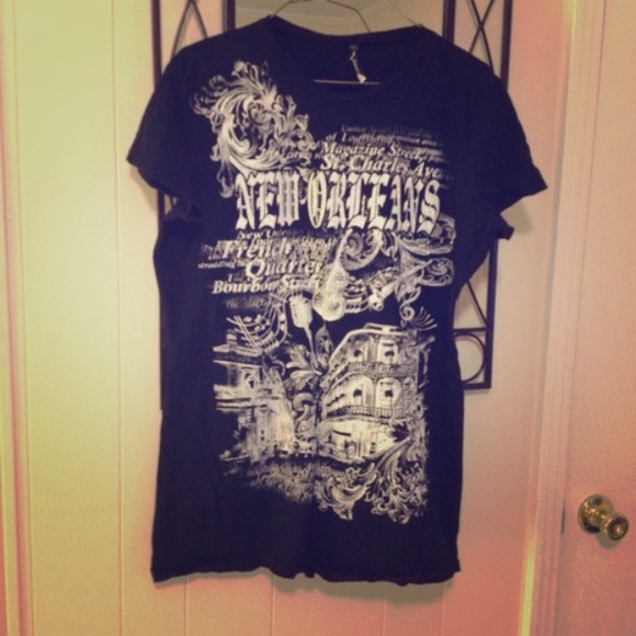 Black glitz New Orleans top