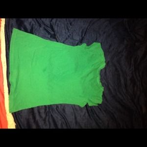 GREEN T-SHIRT