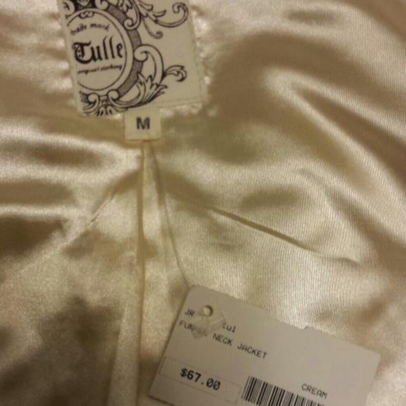 Jacket w/detailed neck size M - Picture 3 of 4