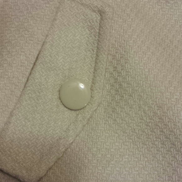 Jacket w/detailed neck size M - Picture 4 of 4