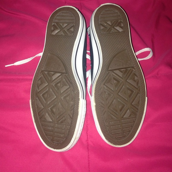 Black and white, high top converse. - Picture 3 of 4