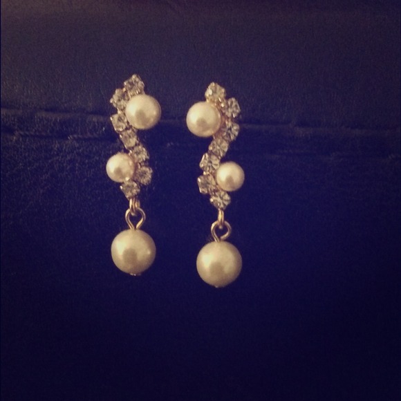 Long dressy earring