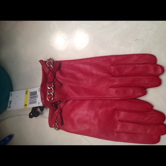 Michael Kors leather gloves