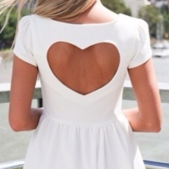 ❤️SALE❤️Heart Cut Out Back Dress ❤️ - Picture 2 of 2