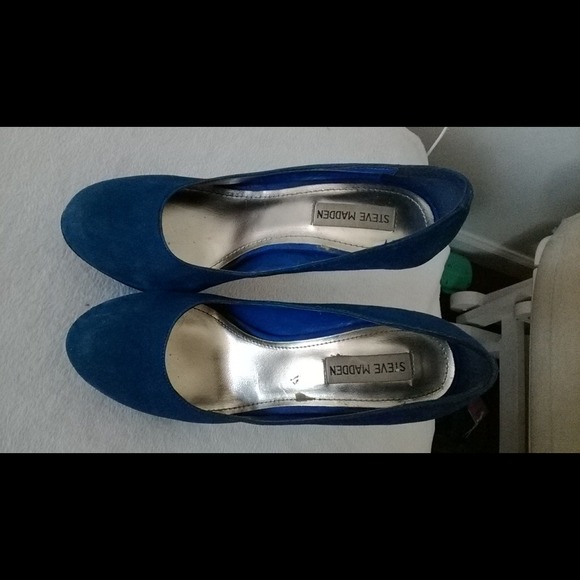 Blue Steve Madden Heels - Picture 2 of 2