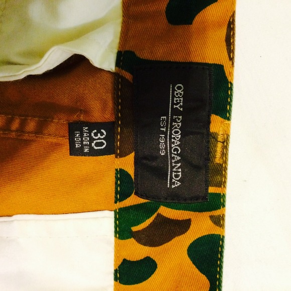 Obey Camo Shorts - Picture 4 of 4