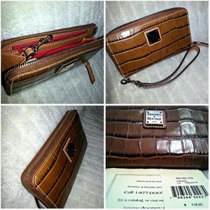 Dooney & Bourke Croco Phone Wristlet (Cognac)