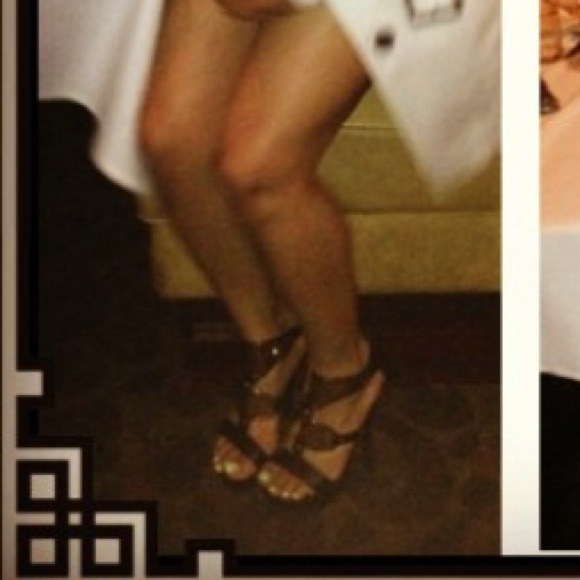 Shoes - Picture 2 of 2