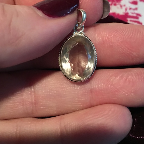 ‼️10 ct. Champagne quartz - Picture 2 of 4