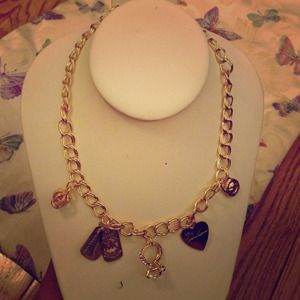 ✨BEAUTIFUL CHAIN NECKLACE✨