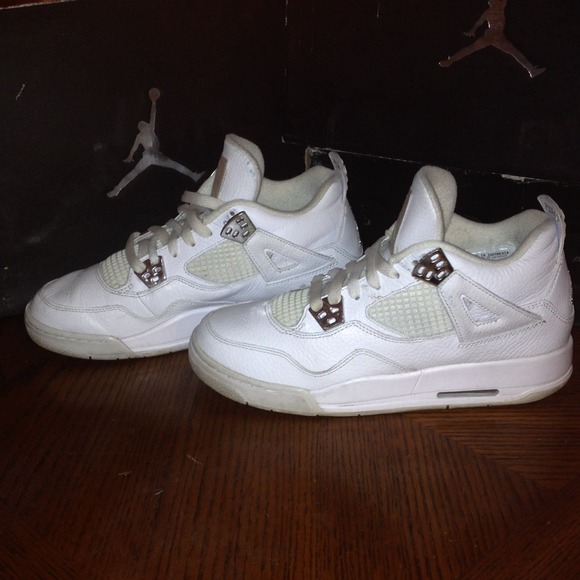 Nike Shoes - Air Jordan 4 Retro 25th Silver Anniversary