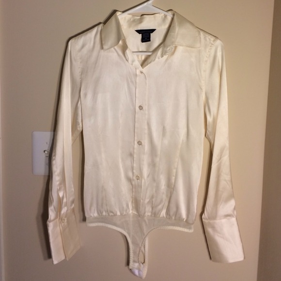 SOLD in bundle-VS Off white silk bodysuit top NWOT