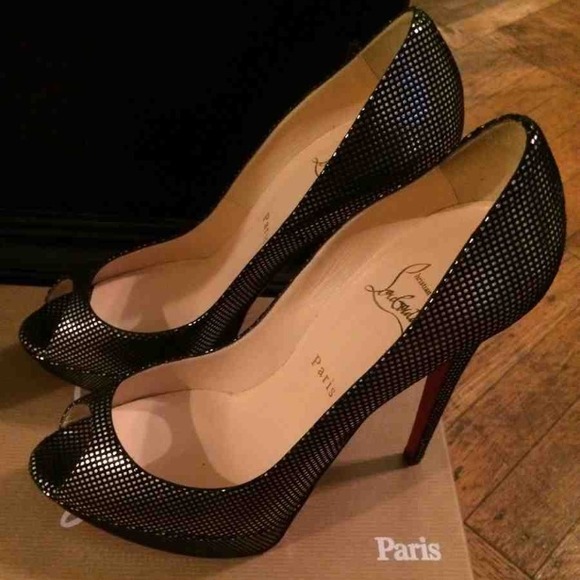 Christian Louboutin heels size 40