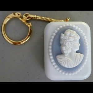 Lady cameo music keychain