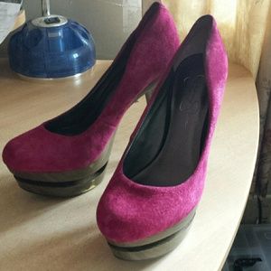 Jessica Simpson heels