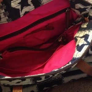 Dooney & Bourke Bags - Dooney & Burke Bag Dooney & Bourke Bags - Dooney & Burke Bag