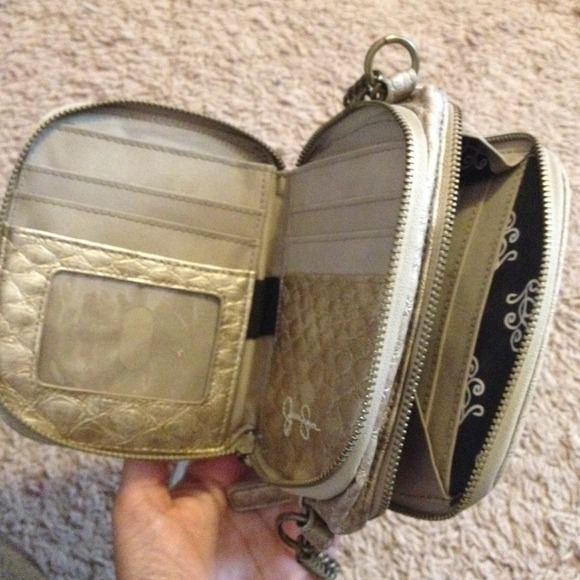 Jessica Simpson Bags - Jessica Simpson Cross-body Jessica Simpson Bags - Jessica Simpson Cross-body