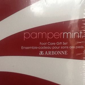 Arbonne foot care gift set.