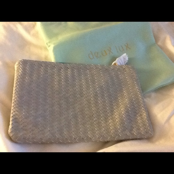 Deux lux oversize clutch