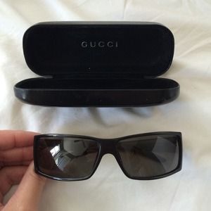 Men's Gucci sunglasses