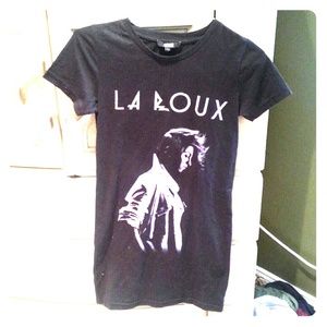 La Roux Asos shirtdress