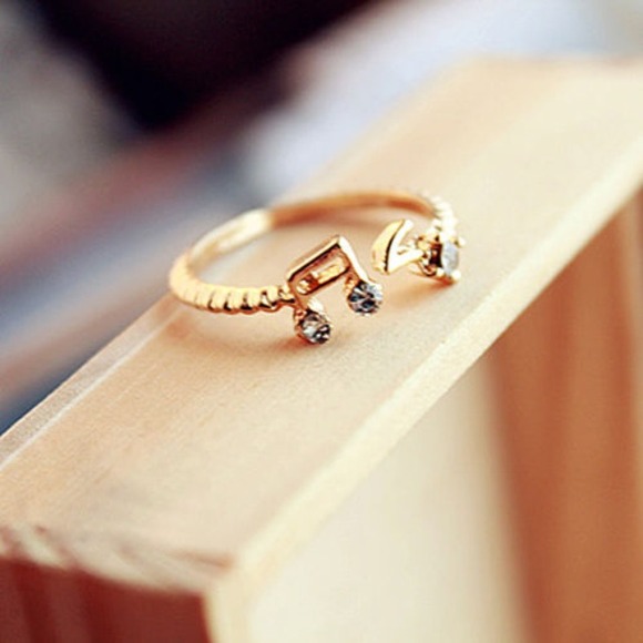 Music note ring🔥