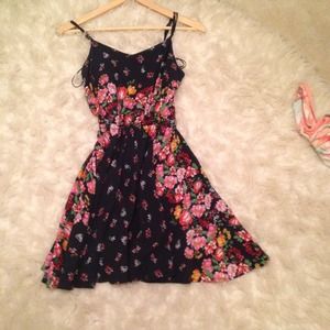 American Eagle dress. Xsmall for a great price