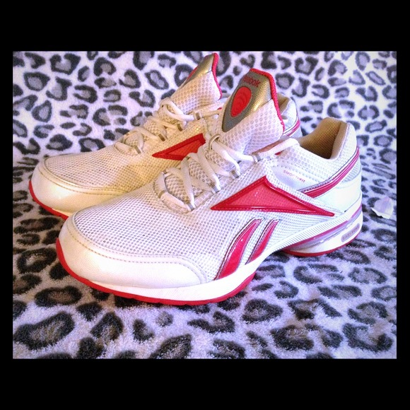 Reebok Easy Tone Walking Shoes