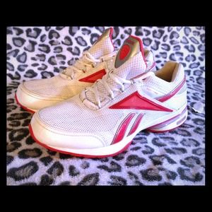 Reebok Easy Tone Walking Shoes