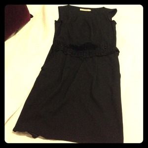 Black Zara Dress 2 pockets and beautiful beading👗