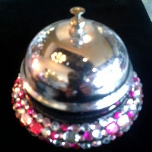 Desk bell