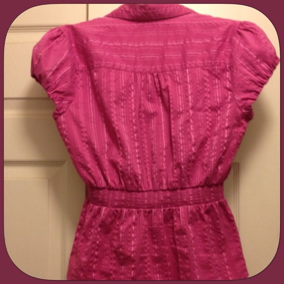 💐SOLD 💐in bundle to read247  🎉HOST PICK!🎉 - Picture 3 of 4