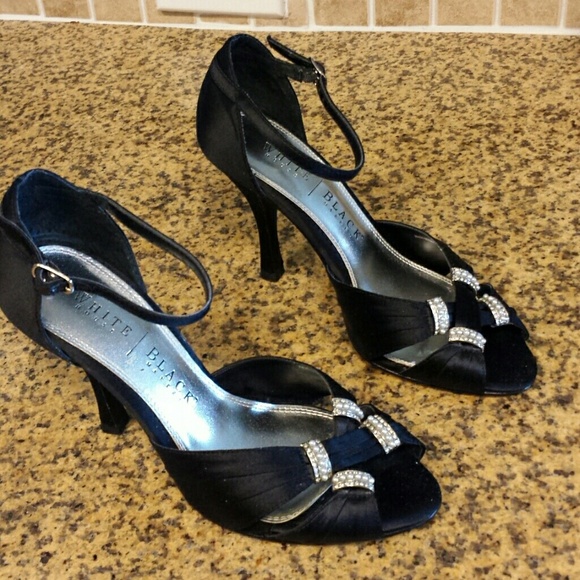 White house black market