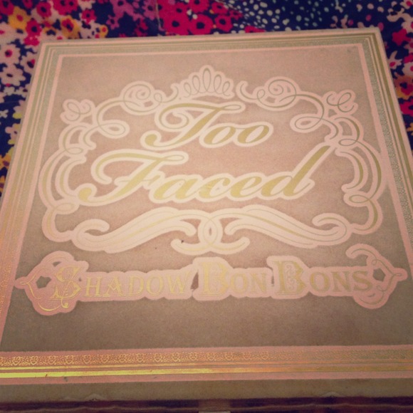 Too faced shadow bon bons