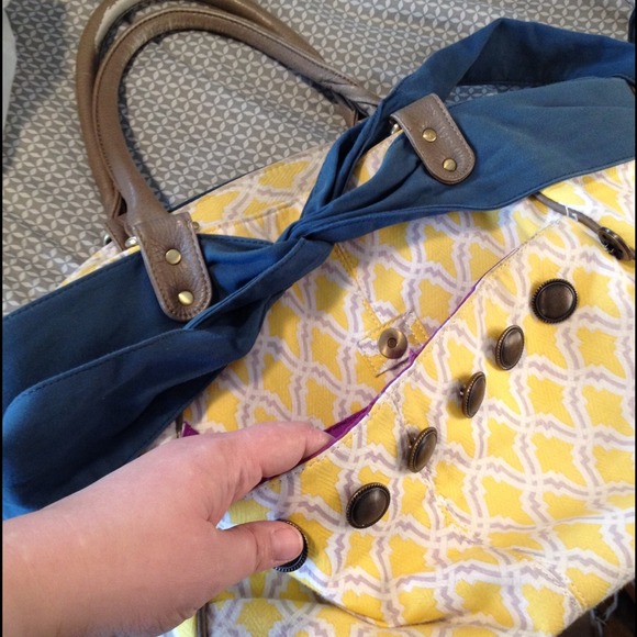 Deux Lux Bags - Deux Lux yellow print bag Deux Lux Bags - Deux Lux yellow print bag