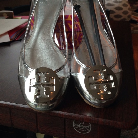 Tory Burch Audrey Ballet Flats/ clear & silver