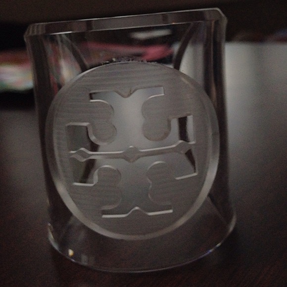Tory Burch clear cuff - Picture 1 of 2