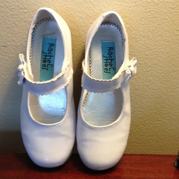 Girls size 11 1/2 M   Rachel Shoes