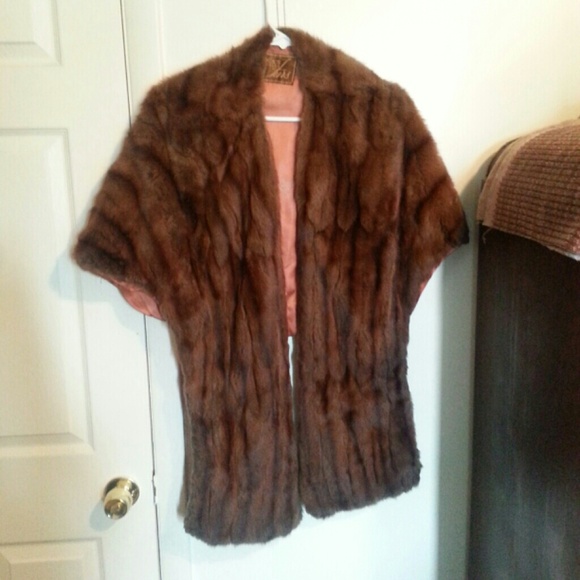 real fur wrap!!!!! Fo' real! VINTAGE