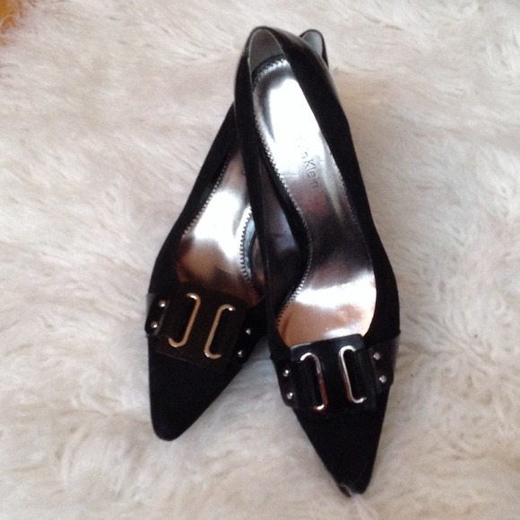 👠👠👠Calvin Klein HOT pumps!