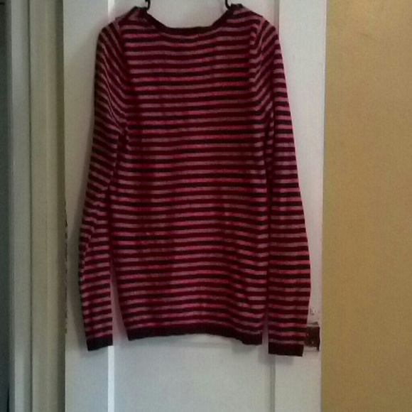 Shirt - Picture 4 of 4