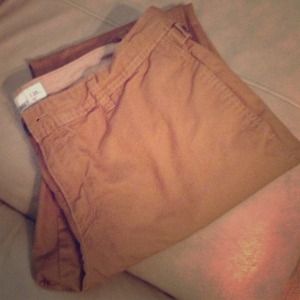 🔴SOLD🔴Old Navy Khakis