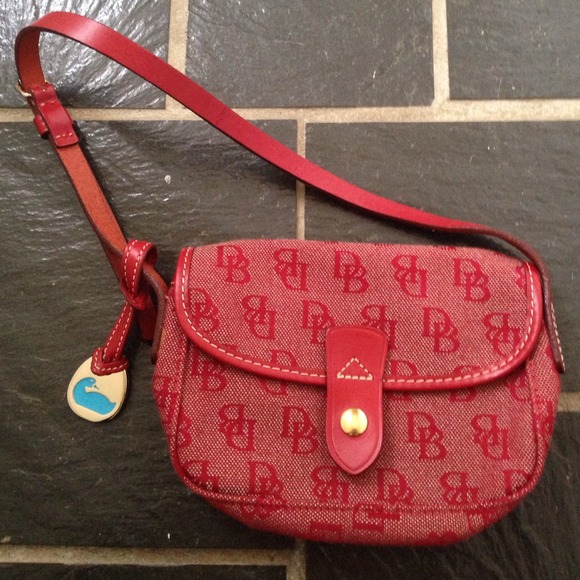 Dooney and bourke bag