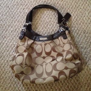 LAST DAY! Authentic Coach purse