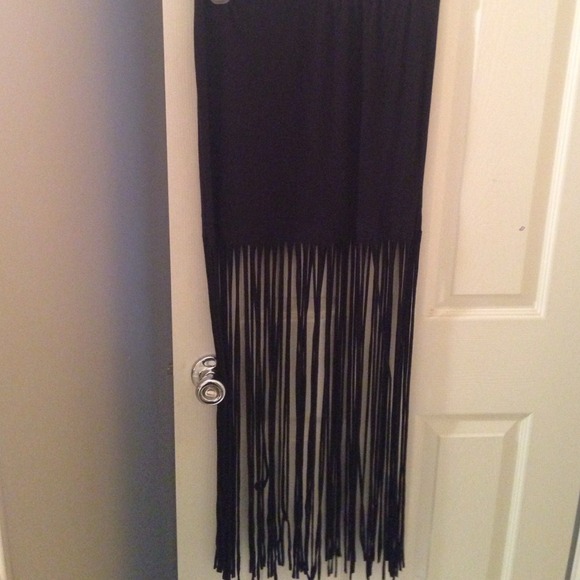 🚫SOLD🚫 Fringe skirt