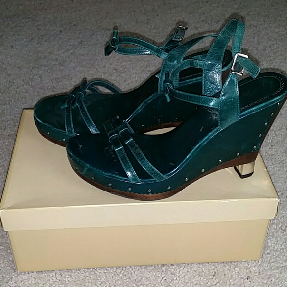 ***REDUCED*** Bebe sandals