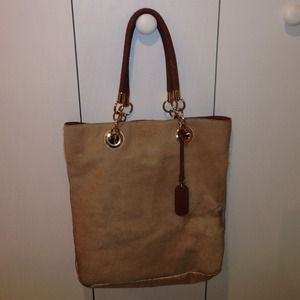 Hand bag