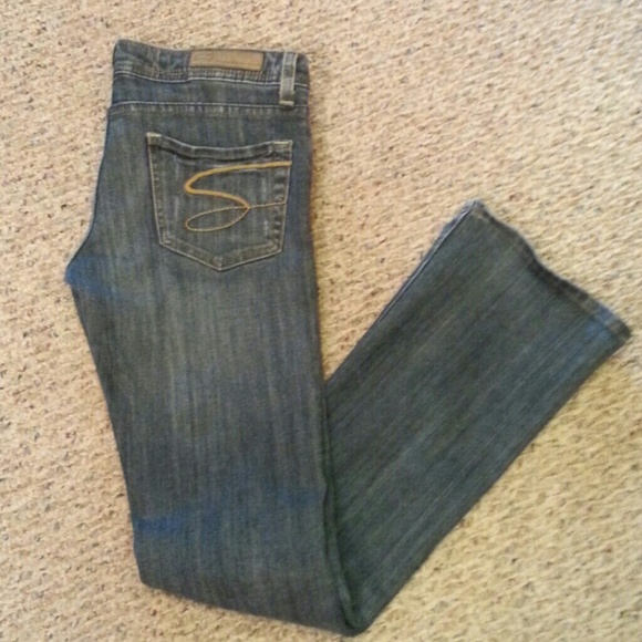 Seven Jeans
